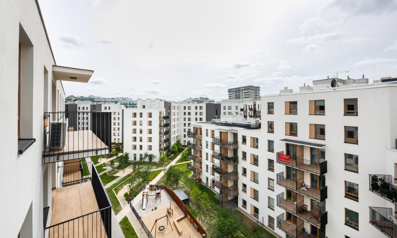 ורשה Wola Skwer Sunny Apartment מראה חיצוני תמונה